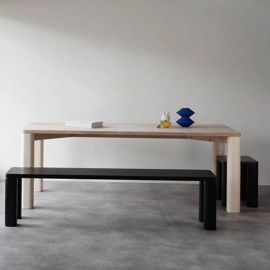 Corner Bar medium black satin ash bench